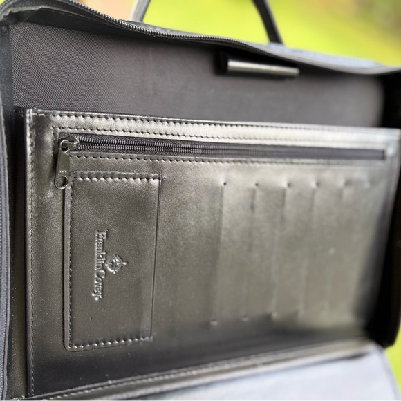 Franklin Covey Black Leather Planner / Organizer Bag - Picture 6 of 15